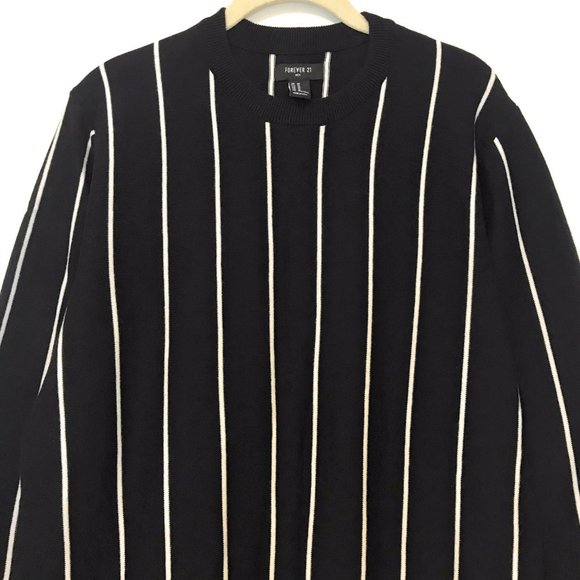Vertical Stripe Sweater Size M - NWOT - Picture 2 of 5